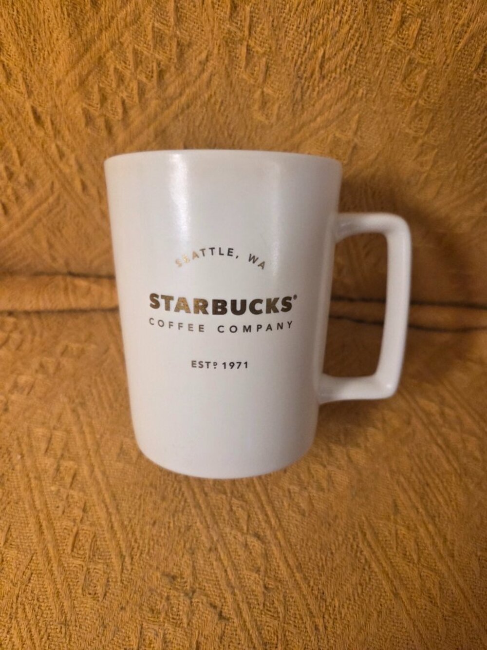 2016 Starbucks Coffee Company 16 oz White Mug Gold Lettering Seattle WA 1971